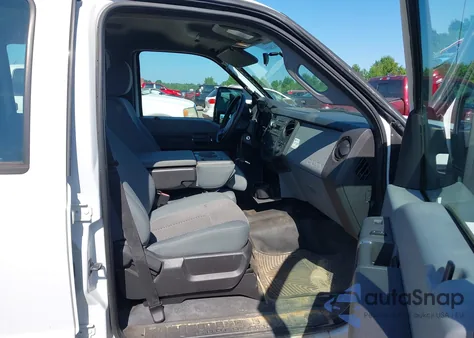 2011 Ford F-250 Xl из США, поврежденный, VIN 1FT7W2B6XBED04727